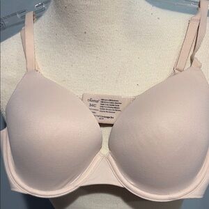 Soma Cream Seamless Bra with Molded Cups